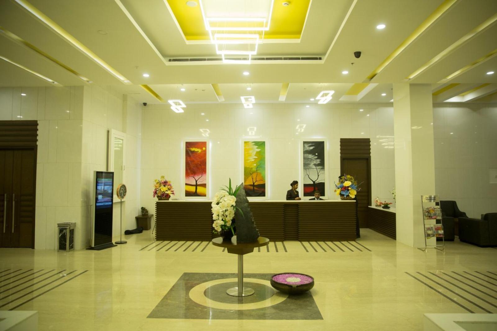 Maha Bodhi Hotel.Resort.Convention Centre Екстериор снимка